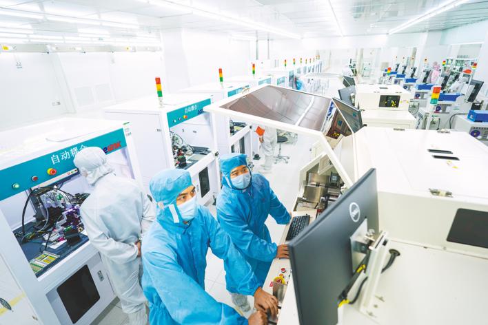 湖北光电子信息产业规模今年有望突破万亿元大关 独树一帜 “光”耀全球